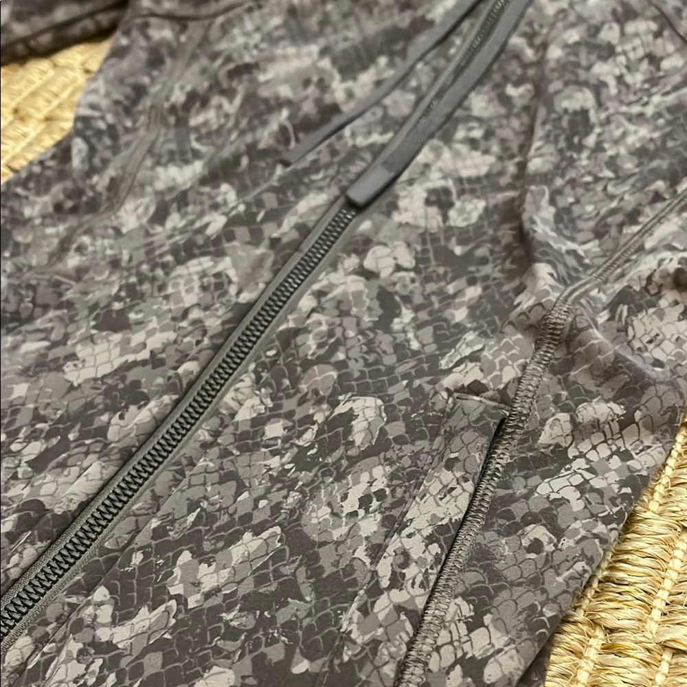 Gray Patterned Zip-Up Hoodie - image 2